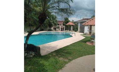 VENDO CASA EL DORADO - RES. CORONA GARDENS