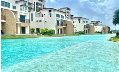 VENTA VILLA PLAYA ESCONDIDA CON JACUZZI PRIVADO