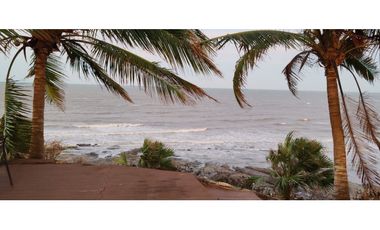 Venta de casa de playa en Coco Del Mar, Las Tablas