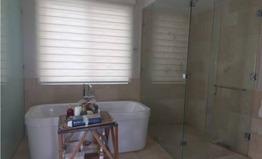 VENDO CASA EN BUENAVENTURA, 4 RECAMARAS, CON PISCINA, 650M2 DE CONST.