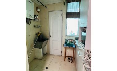 VENDO APARTAMENTO EN SAN FRANCISCO, 2 RECAMARAS, 105M2, CON BALCON.