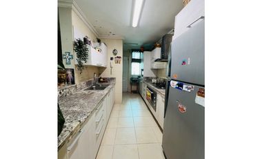 VENDO APARTAMENTO EN SAN FRANCISCO, 2 RECAMARAS, 105M2, CON BALCON.