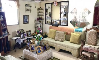 Vendo casa en Urbanización Don Bosco (PRECIO NEGOCIABLE).
