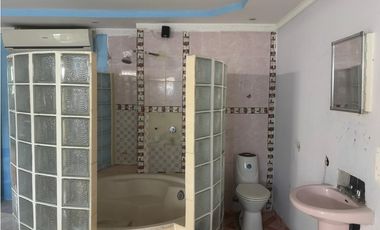 VENTA DE CASA EN SAN ANTONIO