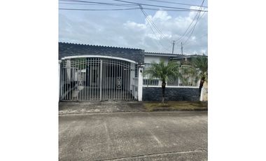 VENTA CASA SAN ANTONIO ALTOS DE LAS PRADERAS