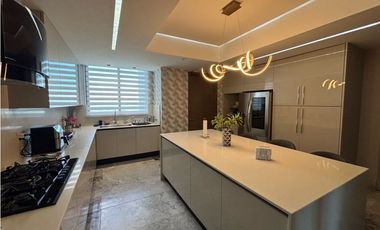 VENTA APARTAMENTO LUXURY EMPIRE RESIDENCES SANTA MARA (DV)