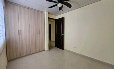 SE VENDE CASA en Residencial El Edén, CODCA