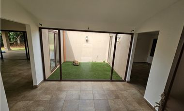 Alquiler/Venta de casa en Residencial Cubitá, Chitré