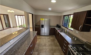 Alquiler/Venta de casa en Residencial Cubitá, Chitré