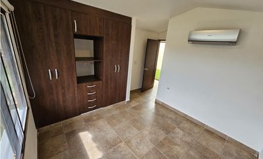 Alquiler/Venta de casa en Residencial Cubitá, Chitré