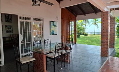 Casa frente la playa El Palmar San Carlos