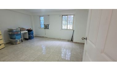 Casa en esquina - Venta - Diablo - Ancón