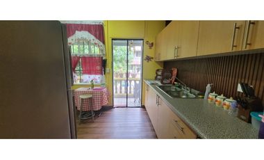 Casa en esquina - Venta - Diablo - Ancón