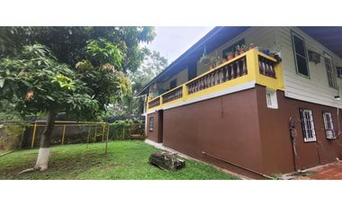 Casa en esquina - Venta - Diablo - Ancón