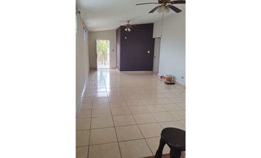 Casa en Venta – Brisas del Golf, Panamá