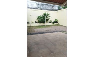 Casa en Venta – Brisas del Golf, Panamá