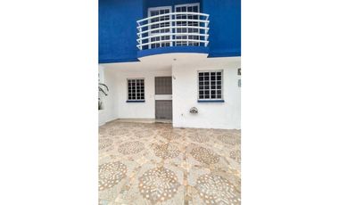 VENDO CASA DUPLEX EN PEDREGAL PH VILLAS DEL NARANJAL PRECIO REMATE