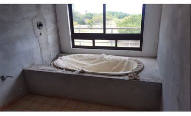 VENDO CASA DEL VIENTO EN CRUDO EN PUNTA CHAME,