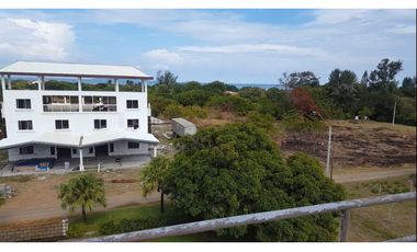 VENDO CASA DEL VIENTO EN CRUDO EN PUNTA CHAME,