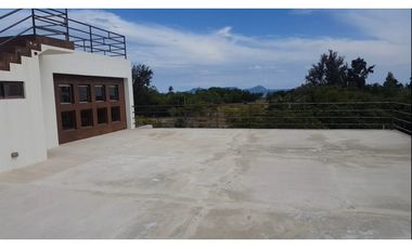 VENDO CASA DEL VIENTO EN CRUDO EN PUNTA CHAME,