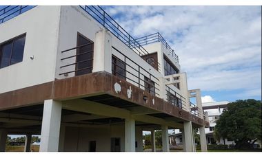 VENDO CASA DEL VIENTO EN CRUDO EN PUNTA CHAME,