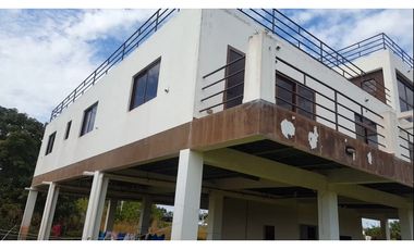 VENDO CASA DEL VIENTO EN CRUDO EN PUNTA CHAME,