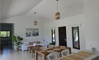 Casa de playa nueva con 3 recamaras