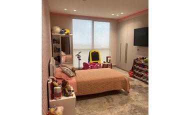 Se Vende PH Empire en Santa Maria