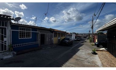 Venta de casa en Urb. Los Cabos, Don Bosco