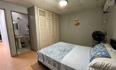 VENDO CASA CON APTO DE ALQUILER IDEAL PARA INVERSION TODOS OCUPADOS.