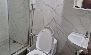 REMATE VENDO CASA DE 2 PISOS EN ALTOS DE CERRO AZUL .
