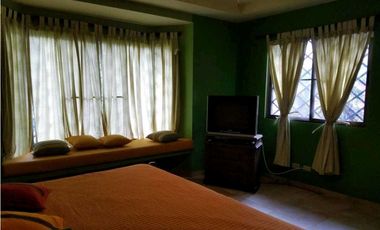 VENDO HERMOSA CASA CON PISCINA EN CLUB DE GOLF CORONADO NEGOCIABLE