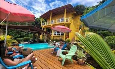 VENDO HOTEL CERRITO TROPICAL ECO LODGE BOUTIQUE/ AIRBNB EN ISLA TABOGA