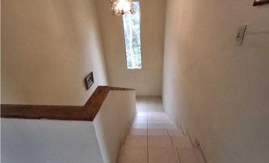 Venta de casa En Altos de Cerro Azul