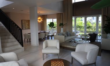 Se Vende Duplex en Santa Maria The Woods.