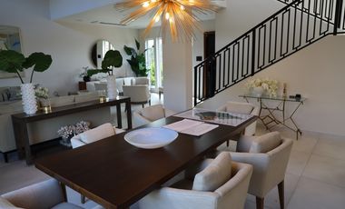 Se Vende Duplex en Santa Maria The Woods.
