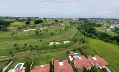 Se vende apartamento en PH Las Olas 2, San Carlos