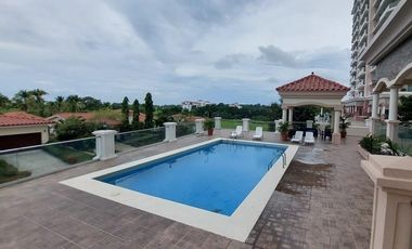 Se vende apartamento en PH Las Olas 2, San Carlos