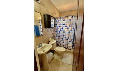 VENTA CASA CIUDAD DEL LAGO LAS CUMBRES