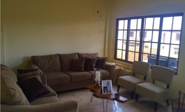 VENTA CASA CIUDAD DEL LAGO LAS CUMBRES