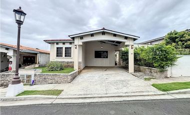 Venta de casa en costa verde PH Summer hills