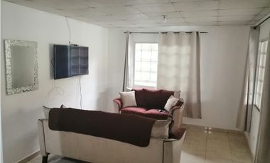 VENDO CASA EN URB. RESIDENCIAL VERONICA