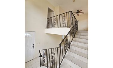 Venta/Alquiler de casa en Villas del Golf, Chitré