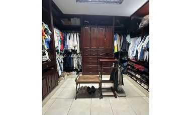 Se Alquila Casa en Obarrio, Zonificacion Residencial o Comercial