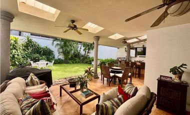 Se Alquila Casa en Obarrio, Zonificacion Residencial o Comercial