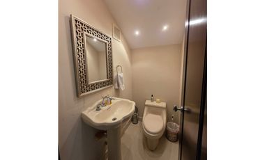 Venta de Casa en Costa del Este P.H. Costa de las Perlas