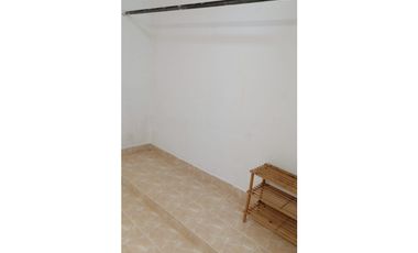 ALQUILO CASA ANEXO CRISTO REY AUTOMOTOR