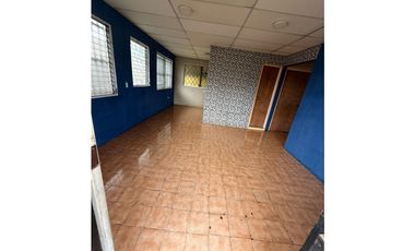 ALQUILO CASA ANEXO CRISTO REY AUTOMOTOR