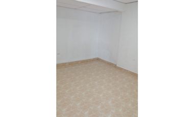 ALQUILO CASA ANEXO CRISTO REY AUTOMOTOR