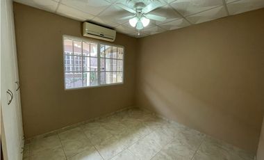 Se vende casa en Mirador del Bosque en Las Tablas